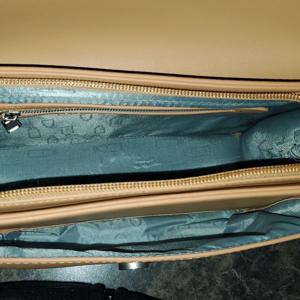 NWT Pixie Mood Zoe Crossbody - Honey - Picture 6 of 7